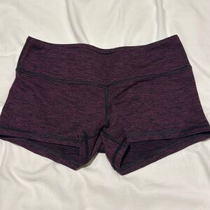 Fleo Original Short 2.5" - Mid Rise - Heathered  Fuchsia -size Small